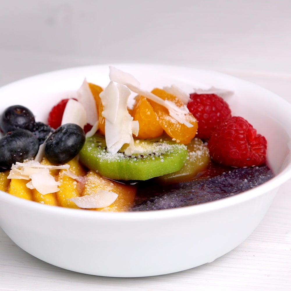 Rainbow Smoothie Bowl - Splenda®