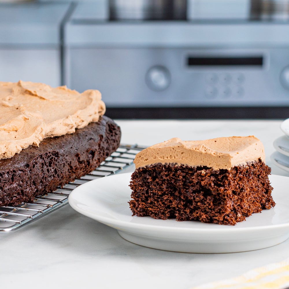 Rich Chocolate Cake - Splenda®